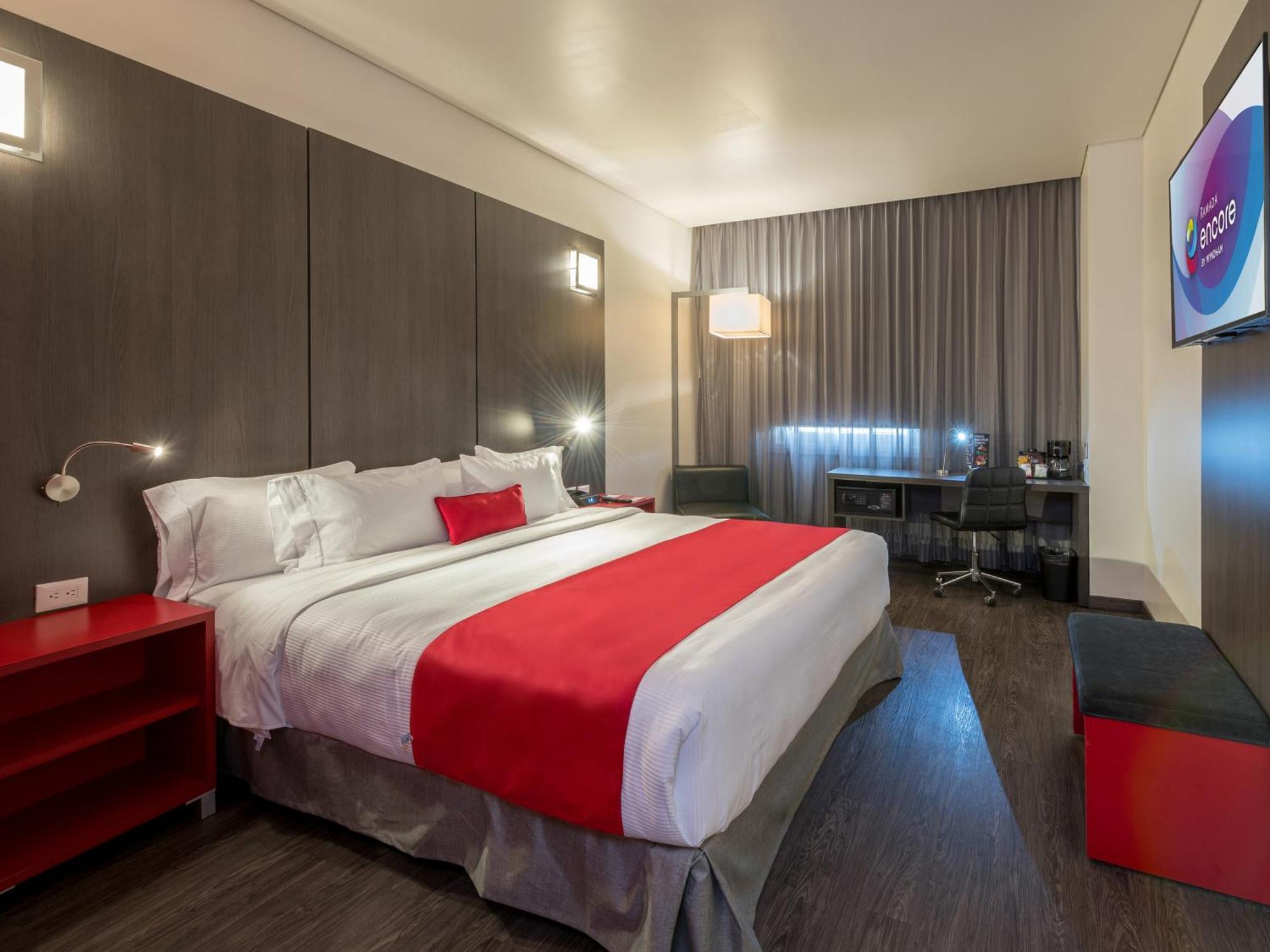 Ramada Encore By Wyndham Queretaro El Salitre Exterior foto