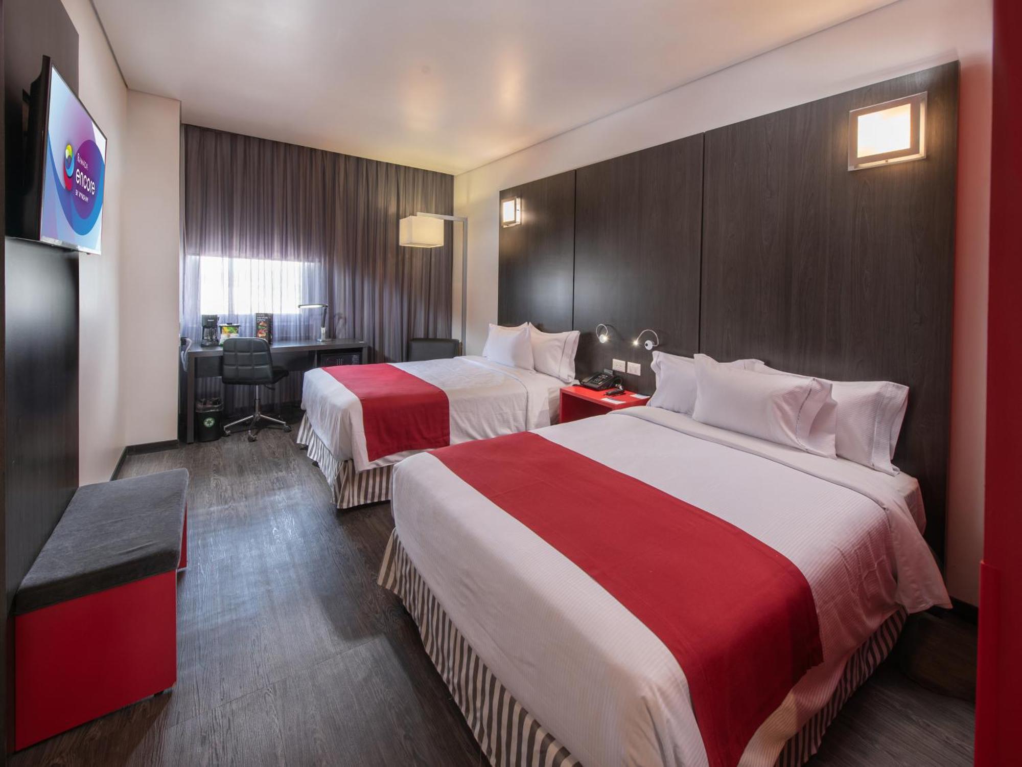 Ramada Encore By Wyndham Queretaro El Salitre Exterior foto